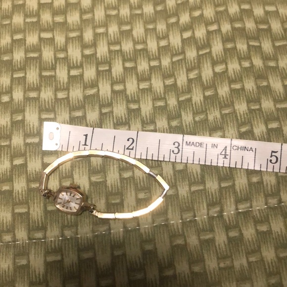 Vintage Bulova stretch watch - Picture 4 of 4